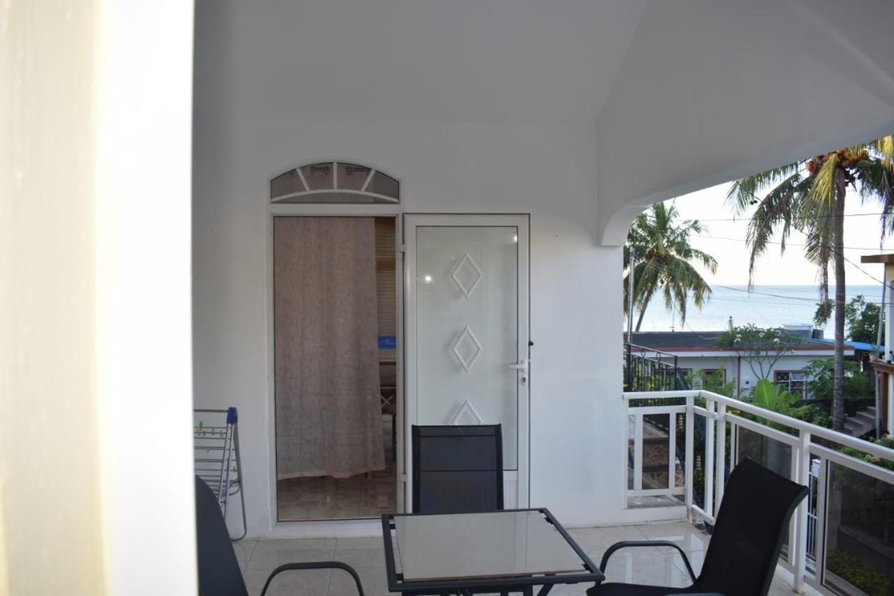 Oasis Kite Appartment La Gaulette Bagian luar foto