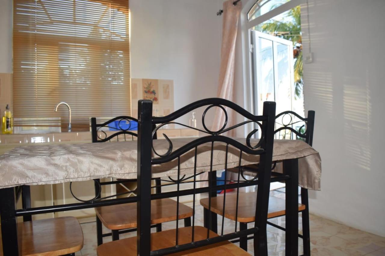 Oasis Kite Appartment La Gaulette Bagian luar foto